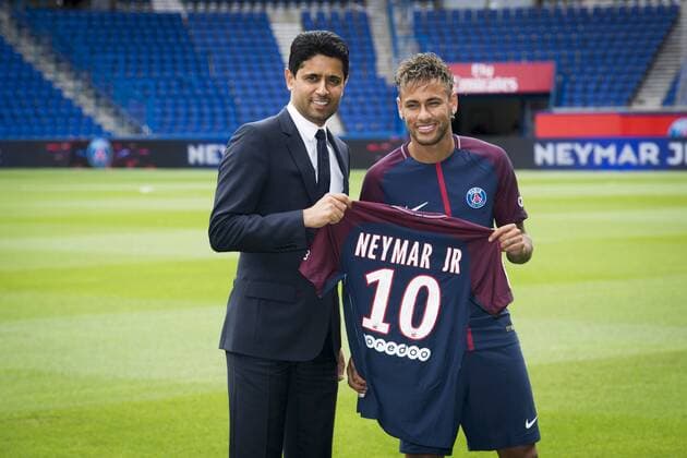 Neymar Jr (PSG) Nasser Al Khelaifi - president du PSG FOOTBALL : conference de presse presentation de Neymar Jr au PSG - 04 08 2017 JBAutissier Panoramic 