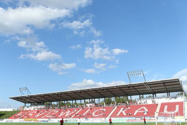 04.08.2017, xkvx, Fussball 3.Liga, FSV Zwickau - RW Erfurt, emspor, v.l. FSV Zwickau Stadion Innenraum Tribuene Blauer Himmel Zwickau