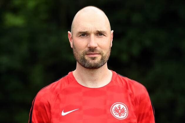 04.08.2017, xjhx, Fussball 1.Bundesliga, Eintracht Frankfurt Fototermin, Fußball, GER 1.BL Porträttermin 2017 2018, emonline, Physiotherapeut Maik Liesbrock (Eintracht Frankfurt) Frankfurt am Main