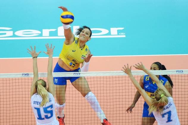 Jovana Stevanovic, left, and Ana Antonijevic of Serbia fail to spike back against Tandara Caixeta of Brazil during their match of the FIVB Volleyball World Grand Prix Finals 2017 in Nanjing city, east China s Jiangsu province, 5 August 2017. Brazil defeated Serbia 3-1 (20-25, 25-23, 25-14, 25-23). Brazil eliminates Serbia at FIVB Volleyball World Grand Prix Finals 2017  20170805_80267