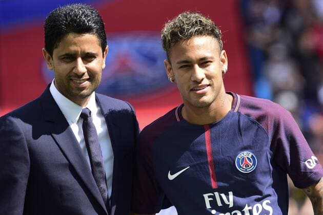 Nasser Al Khelaifi - president du PSG Neymar Jr (PSG) FOOTBALL : PSG vs Amiens - Ligue1 Conforama - 05 08 2017 JBAutissier Panoramic 