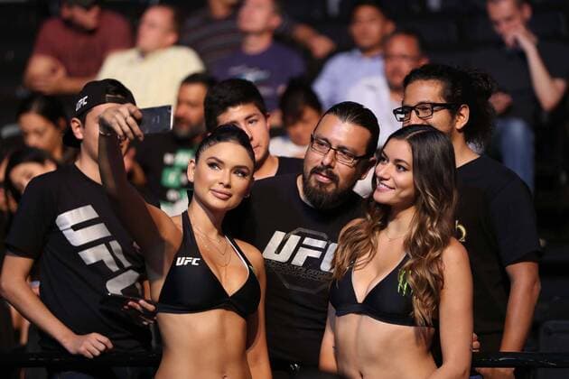 Ultimate Fighting, UFC Kampfabend in Mexiko-Stadt August 5, 2017 - EUM20170805DEP29.JPG .CIUDAD DE MEXICO Mixed Martial ArtsArtes marciales mixtas-UFC.- Aspectos de la pelea estelar de la UFC, 5 de agosto de 2017, en la Arena Ciudad de Mexico. Foto: Agencia EL UNIVERSALValente RosasJMA. Latin News: August 5, 2017  - ZUMAu78_ 20170805_zaf_u78_108 Copyright: xElxUniversalx