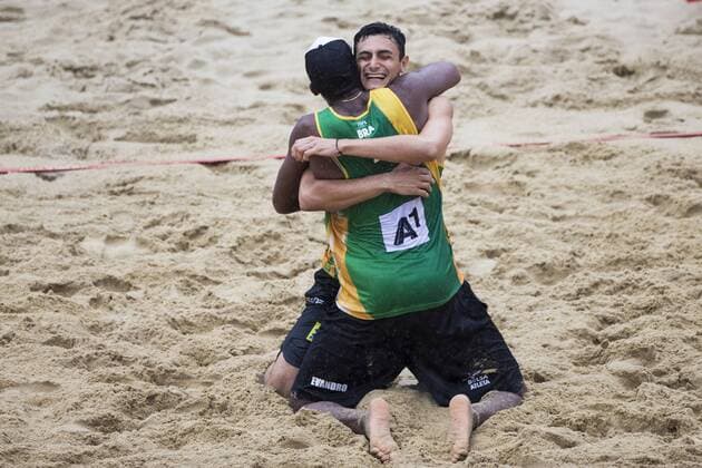VIENNA, AUSTRIA - AUGUST 06: Andre Loyola Stein and Evandro Goncalves Oliveira Junior of Brazil celebrate during Day 10 of the FIVB Beach volleyball Beachvolleyball World Championships 2017 on August 6, 2017 in Vienna, Austria. (Photo by Michael Kunkel Hoch Zwei) Vienna Austria xHOCHxZWEIx