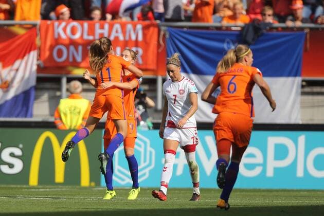 Lieke Martens of Holland Women, Vivianne Miedema of Holland Women Sanne Troelsgaard of Denmark women, Anouk Dekker of Holland Women during the UEFA WEURO 2017 final match between The Netherlands and Denmark at the Grolsch Veste on August 06, 2017 in Enschede, The Netherlands Women:The Netherlands v Denmark UEFA WEURO 2017 2017 2018 xVIxVIxImagesx xTomxBodexMultimediaxIVx 8408873