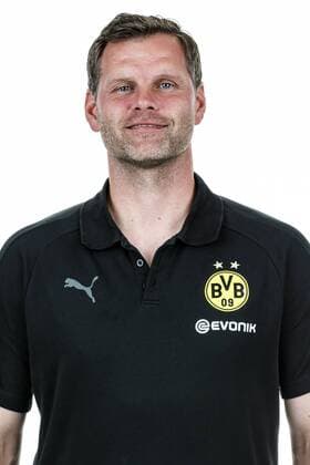 Fußball, GER, 1.BL, Porträttermin 2017 2018, Borussia Dortmund, Torwarttrainer Matthias Kleinsteiber (Borussia Dortmund)