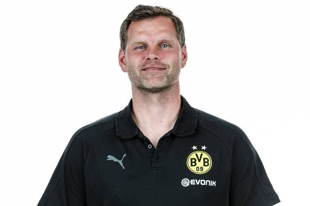 Fußball, GER, 1.BL, Porträttermin 2017 2018, Borussia Dortmund, Torwarttrainer Matthias Kleinsteiber (Borussia Dortmund)