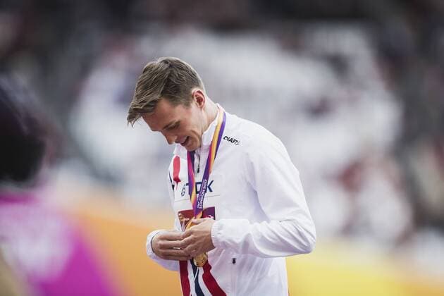 London, Großbritannien, 10.08.2017: Leichtathletik WM London 2017 - Tag 7. 400m Hürden Siegerehrung, Karsten Warholm (Norwegen)
