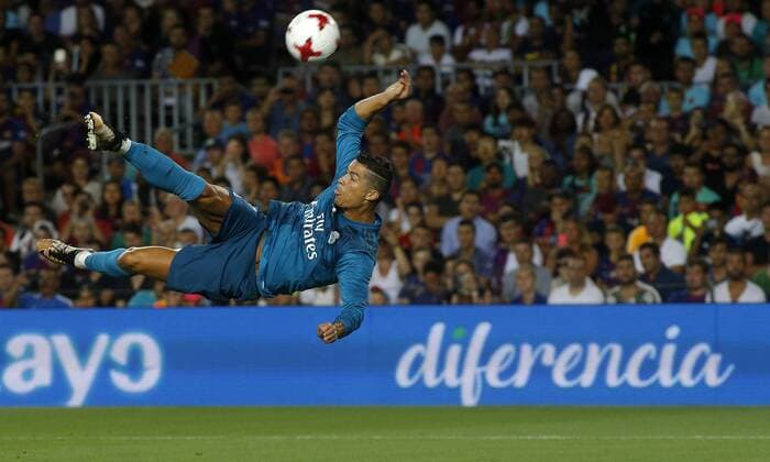 Partido de ida de la Supercopa de Espana entre el Barcelona y el Real Madrid. En la imagen, Cristiano Ronaldo. Spanish Super Cup first leg match between Barcelona and Real Madrid. In this picture, Cristiano Ronaldo. xFrancescxAdelantadox 
