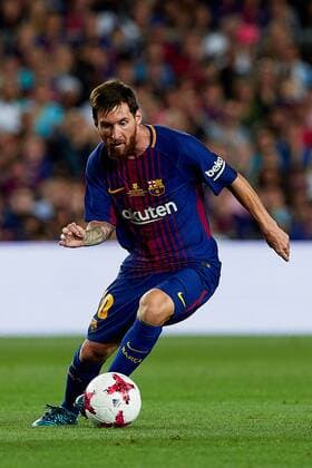 August 13th 2017, Nou Camp, Barcelona, Spain; Spanish Football Supercopa 1st Leg FC Barcelona Barca versus Real Madrid; Leo Messi of FC Barcelona runs with the ball; xDavidxAliagax  ActionPlus11916325