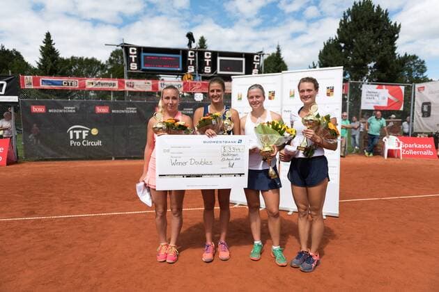 Die Siegerinnen, Camilla ROSATELLO (ITA) Sofia SHAPATAVA (GEO), boso Ladies Open Hechingen, Doppel, Finale, Tennis, German Masters, Tennis-Club Hechingen, 13.08.2017, Hechingen Copyright: xSaschaxWalther Eibner-Pressefotox BLO
