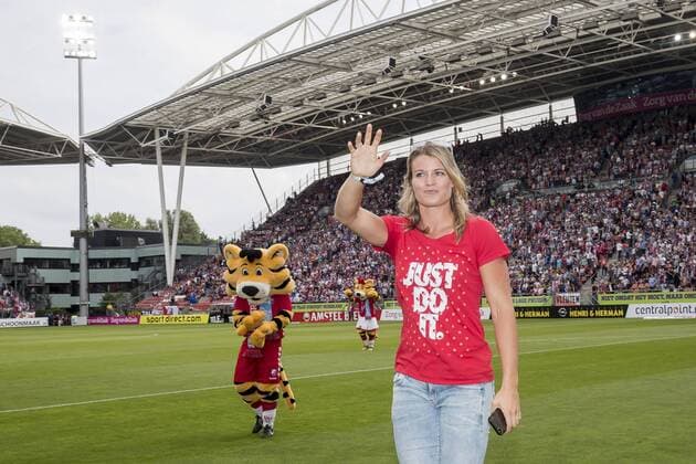 UTRECHT, FC Utrecht - Zenit Sint-Petersburg, 16-8-2017, voetbal, seizoen 2017-2018, voorronde Europa League, stadion Galgenwaard, Daphne Schippers wordt gehuldigd Utrecht - Zenit  x1672708x
