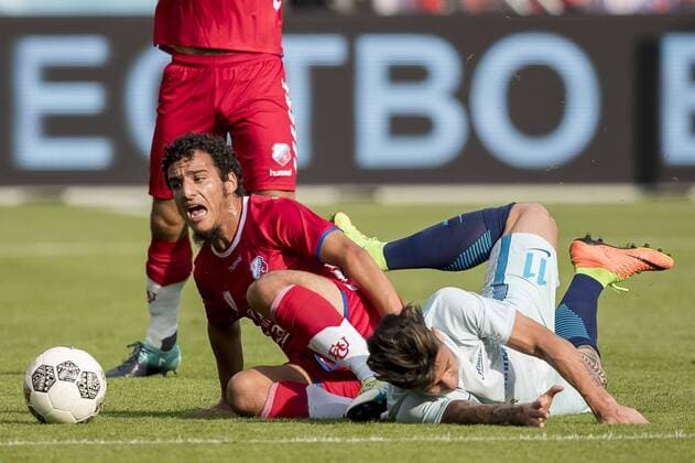 UTRECHT, FC Utrecht - Zenit Sint-Petersburg, 16-8-2017, voetbal, seizoen 2017-2018, voorronde Europa League, stadion Galgenwaard, FC Utrecht speler Yassin Ayoub (L), FC Zenit speler Sebastian Driussi (R) Utrecht - Zenit  x1672721x