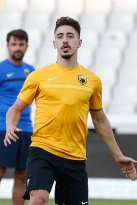 AEK s Andre Simoes pictured during a training session of Greek soccer club AEK Athens F.C., Wednesday 16 August 2017 in Brugge. The team is preparing for tomorrow s game against Belgian team Club Brugge KSV, the first leg of the first playoff round for the UEFA Europa League competition. BRUNOxFAHY  x05148776x