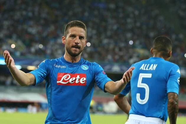 Esultanza dopo il gol di Dries Mertens Napoli goal celebration Napoli 16-08-2017 Stadio San Paolo Napoli - Nice Uefa Champions League 2017 2018 Play Off Foto Cesare Purini Insidefoto cesarexpurini