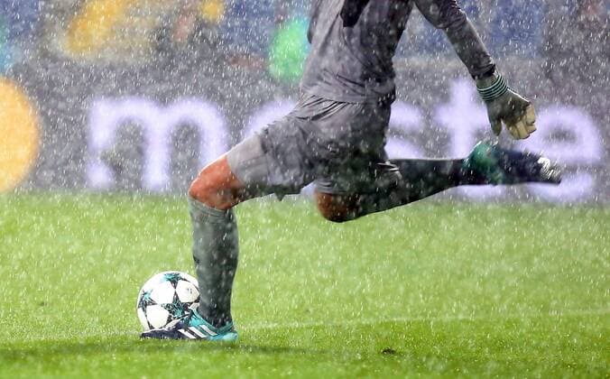 Rain Medipol Basaksehir - Sevilla UEFA Champions League Play - Off 1st round game at Istanbul Fatih Terim Stadium, 16th August, 2017.  STA_2181