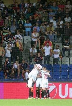 Sevilla players celebrate their goal during Medipol Basaksehir - Sevilla UEFA Champions League Play - Off 1st round game at Istanbul Fatih Terim Stadium, 16th August, 2017.  STA_2384