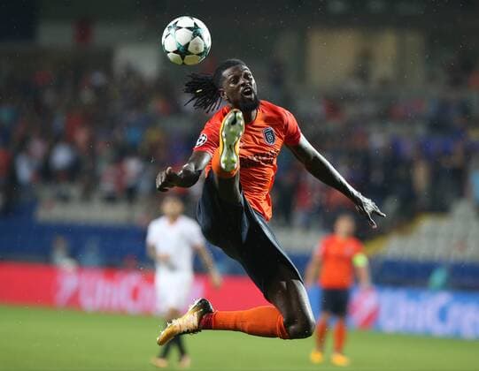 Bilder des Tages - SPORT Emmanuel Adebayor of Basaksehir during the UEFA Champions League Play Off first leg football match Medipol Basaksehir vs FC Sevilla, on August 16 2017 at the Basaksehir Fatih Terim Stadium in Istanbul , Turkey. 