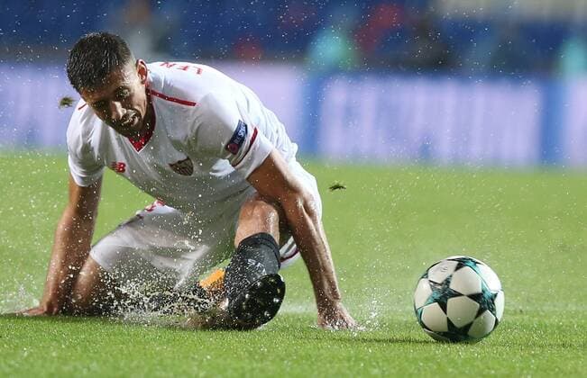 Themen der Woche - SPORT Clement Lenglet of Sevilla during the UEFA Champions League Play Off first leg football match Medipol Basaksehir vs FC Sevilla, on August 16 2017 at the Basaksehir Fatih Terim Stadium in Istanbul , Turkey. 