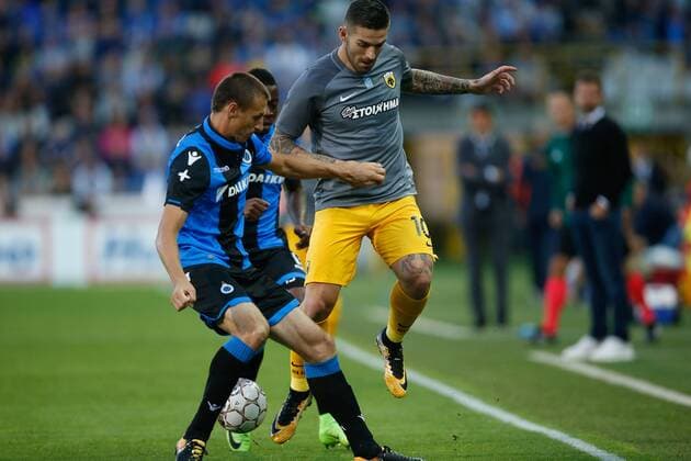 Club s Timmy Simons and AEK s Marko Livaja fight for the ball during a soccer game between Belgian team Club Brugge KSV and Greek club AEK Athens F.C., the first leg of the first playoff round for the UEFA Europa League competition, Thursday 17 August 2017 in Brugge. BRUNOxFAHY  x05149086x