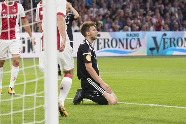 AMSTERDAM , Ajax - Rosenborg BK , 17-08-2017 , Stadion Arena , play-offs UEFA Europa League , Rosenborg BK speler Nicklas Bendtner na zijn gemiste kans Ajax - Rosenborg  x1673401x