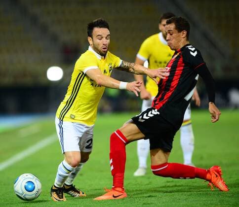 Mathieu Valbuena f Fenerbahce during the UEFA Europa League Play off firt leg match between FK Vardar Skopje and Fenerbahce at Nacionalna Arena Filip II Makedonski Stadium in Skopje , Makedonia on August 17 , 2017. 