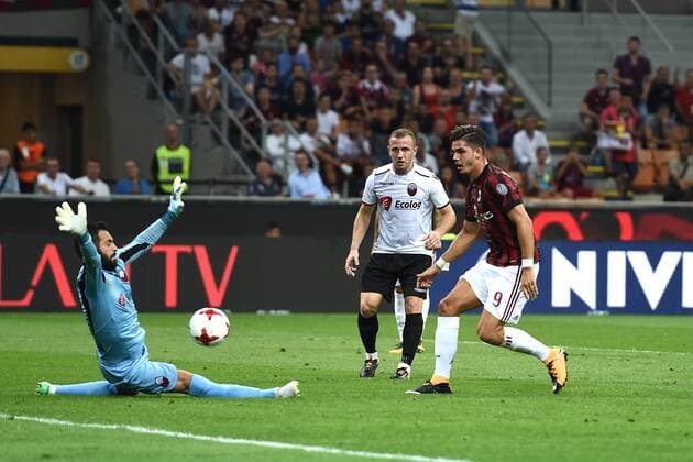 Themen der Woche - SPORT Bilder des Tages - SPORT Mg Milano 17 08 2017 - Europa League Milan-Shkendija foto Matteo Gribaudi Image nella foto: gol Andre Silva 
