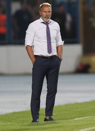 SOCCER - EL quali, Osijek vs A.Wien OSIJEK,CROATIA,17.AUG.17 - SOCCER - UEFA Europa League qualification, NK Osijek vs FK Austria Wien. Image shows head coach Thorsten Fink (A.Wien). GEPAxpictures xChristianxOrt