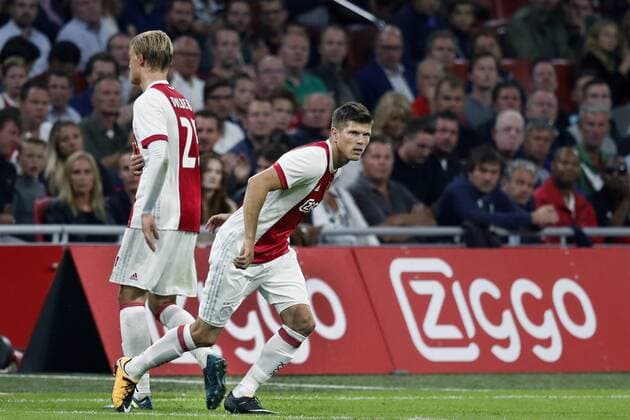 AMSTERDAM, Stadion Arena , 17-08-2017 . Voorronde Europa League seizoen 2017 2018 . Ajax - Rosenborg BK . Klaas Jan Huntelaar vervangt Kasper Dolberg Ajax - Rosenborg  x1673663x