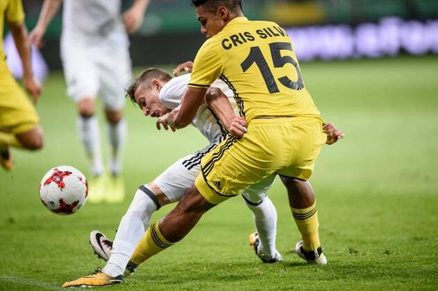 2017.08.17, Warszawa, Pilka nozna, UEFA Liga Europy Sezon 2017 2018, IV Runda Elimacyjna Mecz Legia Warszawa - FC Sheriff Tiraspol N z Sebastian Szymanski, Cristiano Da Silva Foto Rafal Oleksiewicz PressFocus NEWSPIX.PL 2017.08.17, Football, UEFA Europa League Season 2017 2018, Fourth Qualifying Round Legia Warszawa - FC Sheriff Tiraspol Sebastian Szymanski, Cristiano Da Silva Credit Rafal Oleksiewicz PressFocus --- Newspix.pl  20170817PF_RO0091