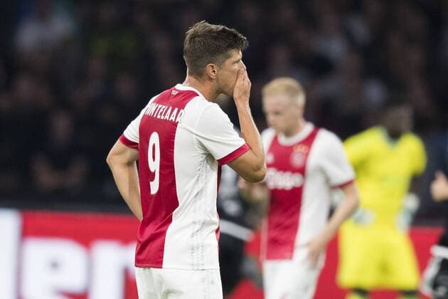 AMSTERDAM , Ajax - Rosenborg BK , 17-08-2017 , Stadion Arena , play-offs UEFA Europa League , Ajax speler Klaas Jan Huntelaar na de 0-1 . Ajax - Rosenborg  x1673703x