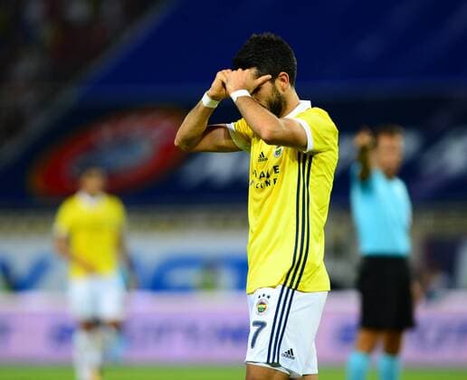 Alper Potuk of Fenerbahce during the UEFA Europa League Play off firt leg match between FK Vardar Skopje and Fenerbahce at Nacionalna Arena Filip II Makedonski Stadium in Skopje , Makedonia on August 17 , 2017. Final Scores : Vardar Skopje 2 - Fenerbahce 0 