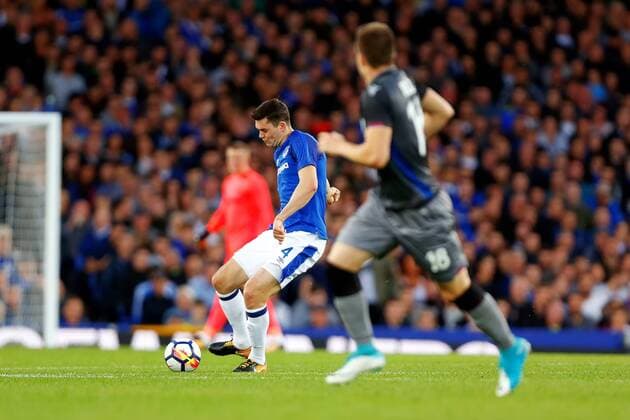 August 17th 2017, Goodison Park, Liverpool, England; UEFA Europa League Playoff, first leg; Everton versus Hajduk Split; Michael Keane of Everton is watched by Zvonimir Kozulj of Hajuk Split xPaulxKeevilx  ActionPlus11917600