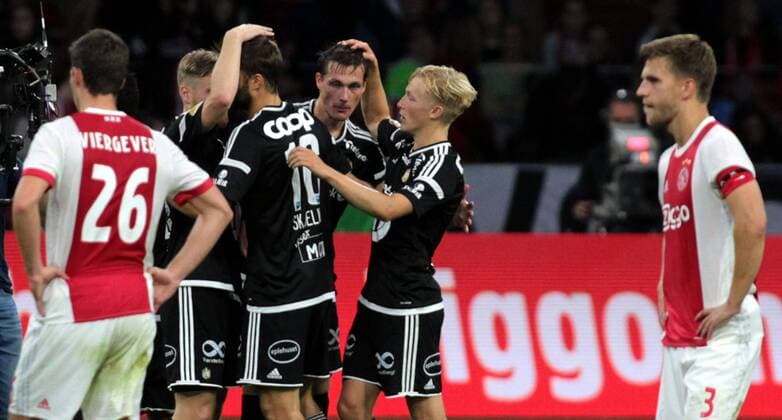 17.08.2017 Amsterdam(Netherlands) Ajax-Rosenborg BK Europa League play off men s football Johan Laedre Bjordal(3rd from right) with Birger Meling(2nd from right) Rosenborg BK celebrate victory : 