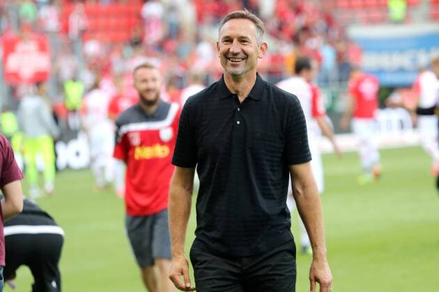 2. Bundesliga - Fußball - FC Ingolstadt 04 - SSV Jahn Regensburg - Sieg Jubel Cheftrainer Achim Beierlorzer (Jahn) 2. BL - FC Ingolstadt 04 Saison 2017 2018 SSV Jahn Regensburg