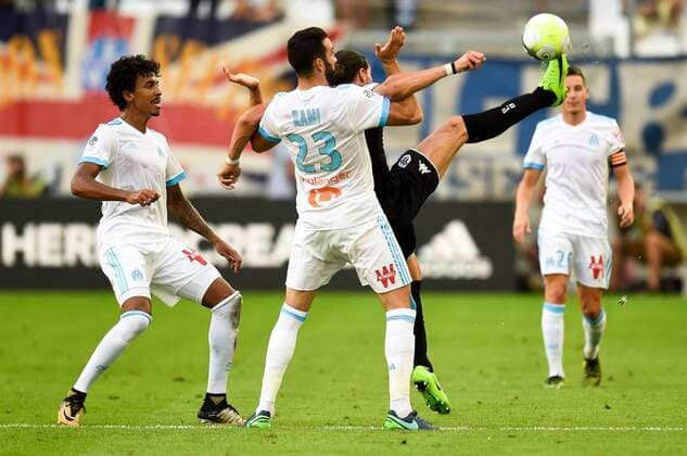 19 Luiz GUSTAVO (om) FOOTBALL : Marseille vs Angers - Ligue 1 Conforama - 20 08 2017 FEP Panoramic 