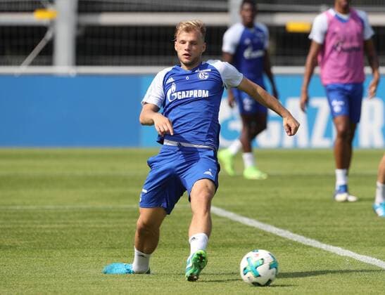 22.08.2017, Fussball GER, 1. Bundesliga Saison 2017 2018, Training FC Schalke 04, nnes Geis (Schalke 04)