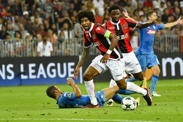 Dante Bofim (OGC Nice) - Dries Mertens (Naples) FOOTBALL : Nice vs Naples - Ligue des Champions - Barrage Match Retour - Nice - 22 08 2017 NorbertScanella Panoramic 