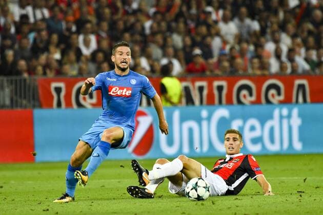 Maxime Le Marchand (OGC Nice) - Dries Mertens (Naples) FOOTBALL : Nice vs Naples - Ligue des Champions - Barrage Match Retour - Nice - 22 08 2017 NorbertScanella Panoramic 