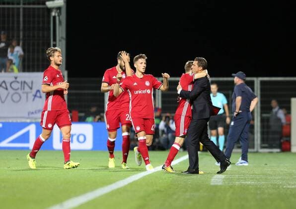 PXL_UEFA Champions League play-off, 2nd leg, HNK Rijeka v- FC Olympiacos 22.08.2017., HNK Rijeka Stadium, Rijeka, Croatia - UEFA Champions League play-off, 2nd leg, HNK Rijeka v- FC Olympiacos. Marko Marin, Panagiotis Retsos and Olympiacos coach Besnik Hasi.  GoranxKovacic PIXSELL