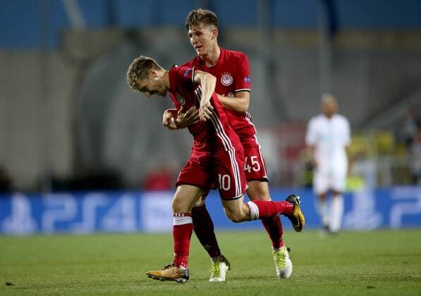 PXL_UEFA Champions League play-off, 2nd leg, HNK Rijeka v- FC Olympiacos 22.08.2017., HNK Rijeka Stadium, Rijeka, Croatia - UEFA Champions League play-off, 2nd leg, HNK Rijeka - FC Olympiacos.. Marko Marin, Panagiotis Retsos.  IgorxKralj PIXSELL
