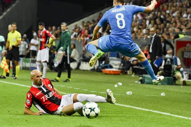 Fußball, CL Quali, OGC Nizza - SSC Neapel Christophe Jallet (OGC Nice) - Jorginho (Naples) FOOTBALL : Nice vs Naples - Ligue des Champions - Barrage Match Retour - Nice - 22 08 2017 NorbertScanella Panoramic 