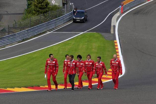 24.08.2017 - Riccardo Adami (ITA) Ferrari Race Engineer and Sebastian Vettel (GER) Scuderia Ferrari SF70H Belgian Grand Prix, Spa-Francorchamps 24 - 27 August 2017 24.08.2017 - Riccardo Adami (ITA) Ferrari Race Engineer and Sebastian Vettel (GER) Scuderia Ferrari SF70H 