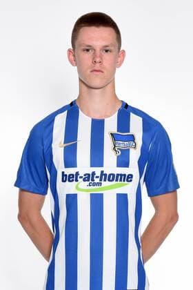 Fussball Berlin 06.07.2017 1. Bundesliga DFL GER Saison 2017 2018 Hertha BSC Berlin Porträttermin 2017 2018 Julius Kade Hertha BSC Portrait