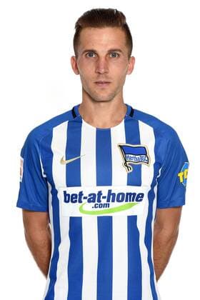 Fussball Berlin 07.07.2017 1. Bundesliga DFL GER Saison 2017 2018 Hertha BSC Berlin Porträttermin 2017 2018 Peter Pekarik Hertha BSC Portrait