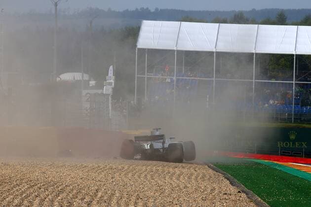 25.08.2017 - Free Practice 1, Crash, Felipe Massa (BRA) Williams FW40 Belgian Grand Prix, Spa-Francorchamps 24 - 27 August 2017 25.08.2017 - Free Practice 1, Crash, Felipe Massa (BRA) Williams FW40 