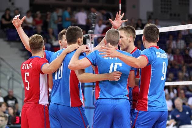 SZCZECIN, AZOTY ARENA 25.08.2017 CEV MISTRZOSTWA EUROPY W PILCE SIATKOWEJ MEZCZYZN LOTTO EUROVOLLEY POLAND 2017 SLOWACJA - CZECHY CEV MENS VOLLEYBALL European Championship EM Europameisterschaft LOTTO EUROVOLLEY POLAND 2017 SLOWACJA - CZECHY NZ REPREZENTACJA SLOWACJI PO ZDOBYCIU PUNKTU TEAM OF SLOVAKIA AFTER GAINING THE POINT FOT. KRZYSZTOF CICHOMSKI NEWSPIX.PL --- Newspix.pl  170825KCI014