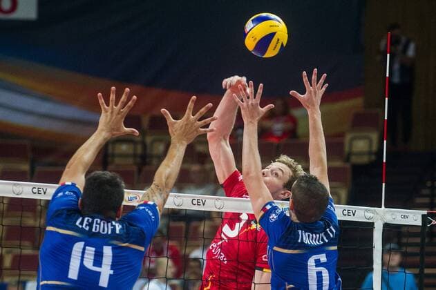 2017.08.25 KATOWICE CEV MISTRZOSTWA EUROPY W PILCE SIATKOWEJ MEZCZYZN LOTTO EUROVOLLEY POLAND 2017 FRANCJA - BELGIA NZ SAM DEROO NICOLAS LE GOFF BENJAMIN TONIUTTI FOT LUKASZ KRAJEWSKI FOKUSMEDIA NEWSPIX.PL Men s volleyball. European Championship EM Europameisterschaft Poland 2017 FRANCE vs BELGIUM --- Newspix.pl  CRAJU250817_212