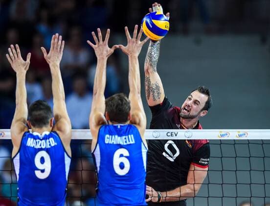 2017.08.25 Szczecin Siatkowka mezczyzn Lotto Mistrzostwa Europy 2017 Niemcy - Wlochy N z Gyorgy Grozer of Germany Foto Lukasz Laskowski PressFocus NEWSPIX.PL 2017.08.25 Szczecin European Men s Volleyball Championships 2017 Germany vs. Italy Gyorgy Grozer of Germany Credit: Lukasz Laskowski PressFocus NEWSPIX.PL --- Newspix.pl  20170825_LUK_165