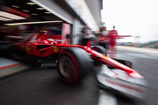 26th August 2017, Circuit de Spa-Francorchamps, Belgium; Belgium Grand Prix, Qualifying Session; Kimi RAIKKONEN from Finland of Team Scuderia Ferrari, Ferrari SF70-H, Ferrari 062 engine leave the box xEricxAlonsox  ActionPlus11920830