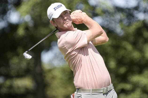 August 26, 2017 - Old Westbury, New York, U.S - Lucas Glover tees off the second tee during the third round of The Northern Trust at Glen Oaks Club in Old Westbury, NY. GOLF 2017 - The Northern Trust - Third Round - ZUMAc119 20170826_zaf_c119_006 Copyright: xBrianxCianciox